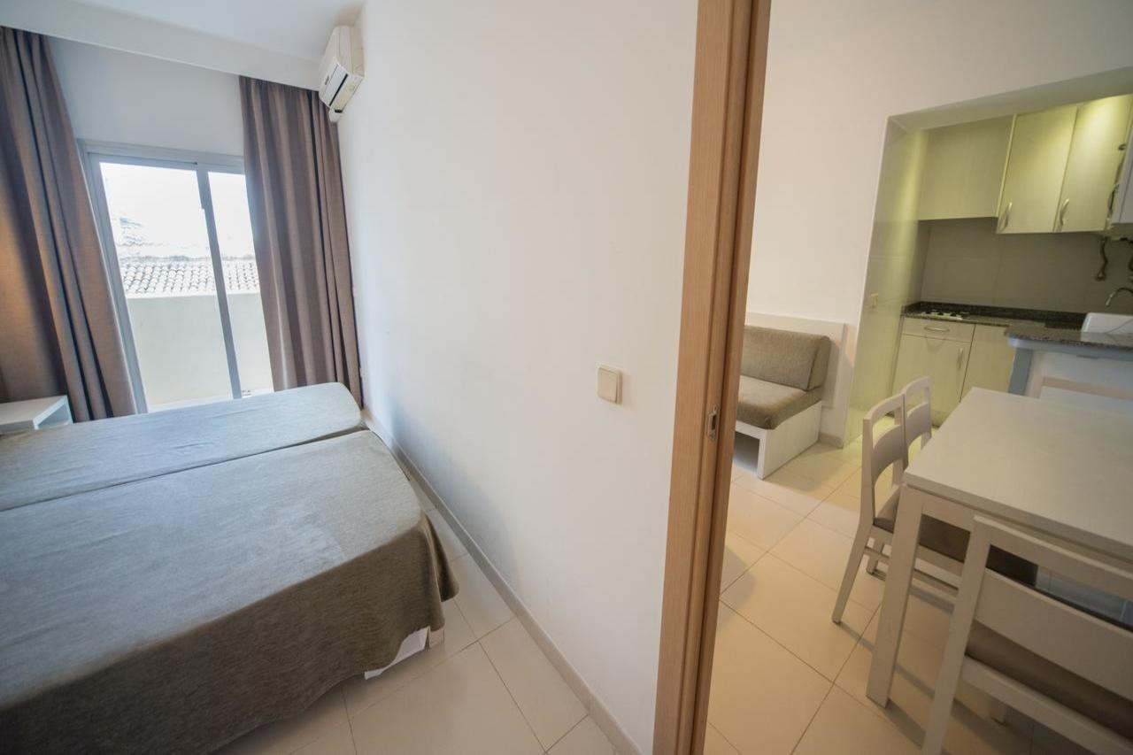 Cabot Tres Torres Apartamentos Playa de Palma  Eksteriør billede